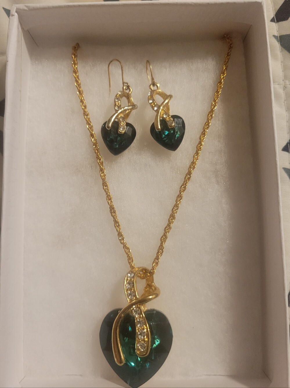 Gold-Tone Emerald Heart Pendant Necklace & Earring Set